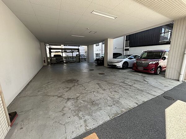 駐車場を拡大表示