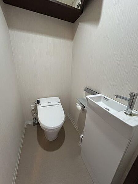 トイレを拡大表示