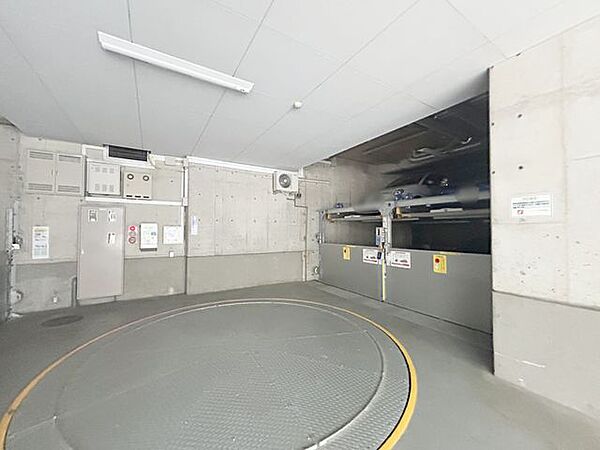 駐車場を拡大表示