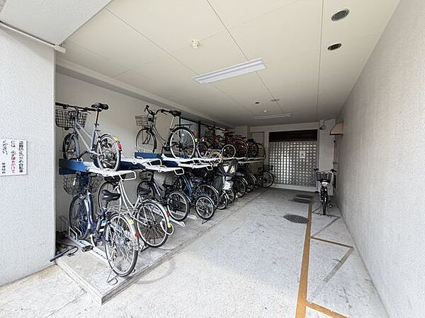 駐車場を拡大表示