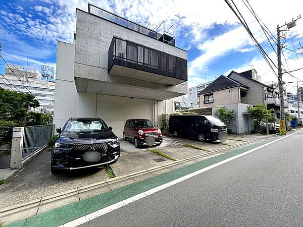 駐車場を拡大表示
