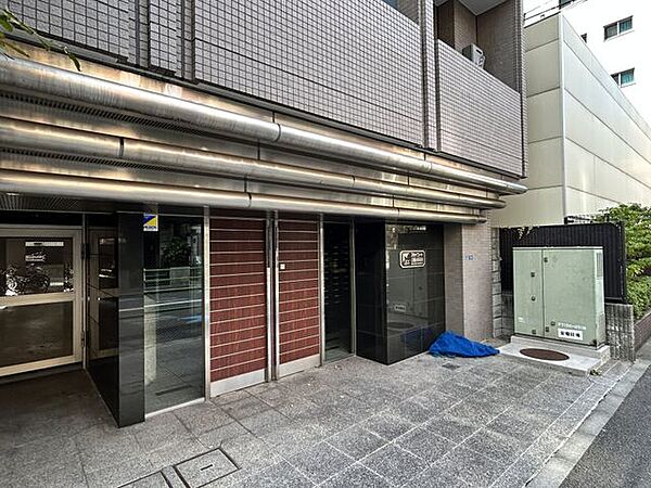 エントランスを拡大表示