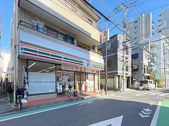セブンイレブン...