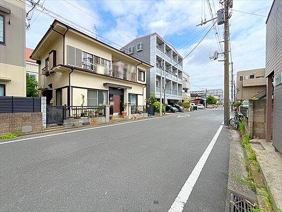 現地側から前面...