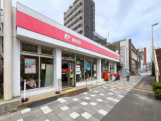 鶴見市場郵便局...