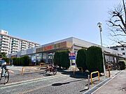 ライフ前野町店（420m）
