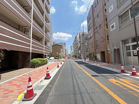 南側前面道路