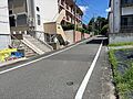 南東側前面道路