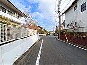 前面道路（南東側）