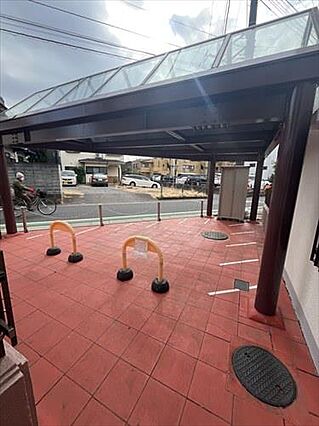 建物入口