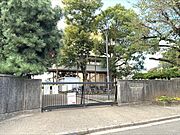 入間市立上藤沢中学校:1910m