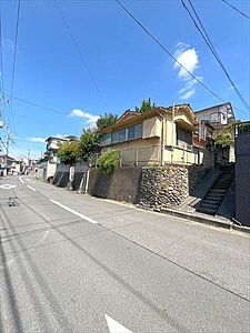外観:前面道路含む現地_2025年9月撮影 外観:前面道路含む現地_2025年9月撮影
