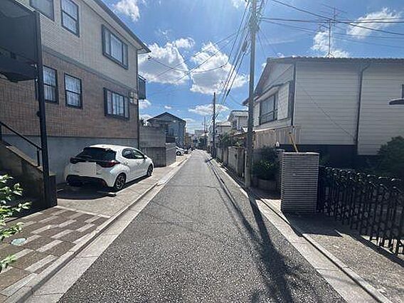前面道路　北側...