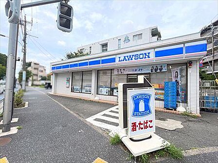 ローソン石神井台四丁目店-80m