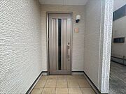玄関前