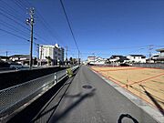南側前面道路1