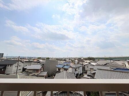 南側バルコニーからの眺望