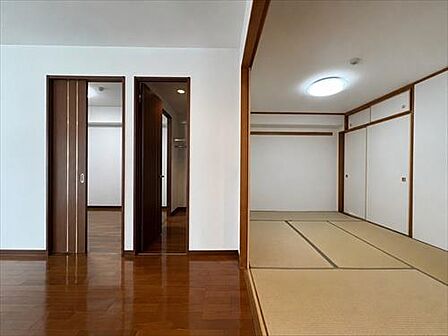和室、LD