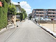 前面道路写真（2025年6月撮影）
