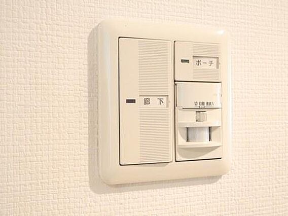 玄関＿人感セン...