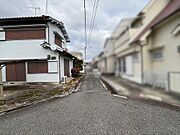 南東側前面道路（2026年3月撮影）