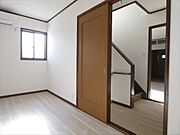 洋室（2階）