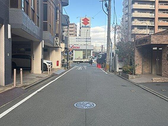 前面道路（南東...