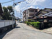 南東側道路