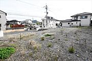 敷地内