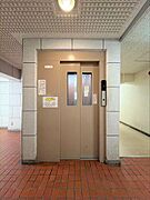 共用エレベーター