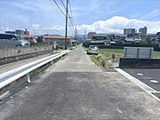 前面道路（南側方向）