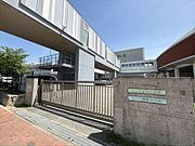 照葉中学校