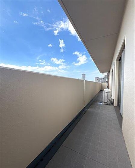 北西側バルコニー