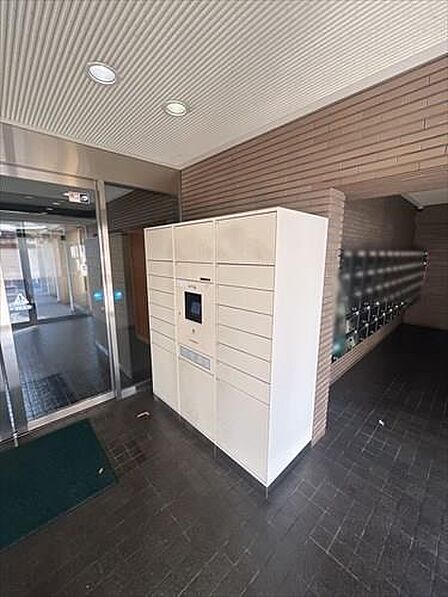 宅配ボックス
