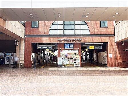 東急田園都市線「三軒茶屋駅」徒歩4分