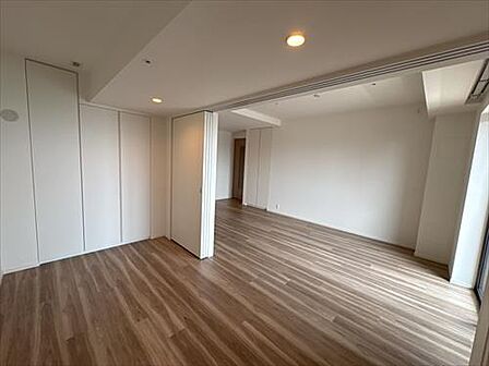 洋室約5.5帖、LDK