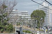 目黒区役所 710m