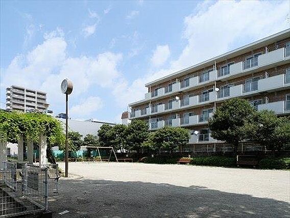 栄町1丁目公園...