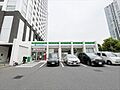 ファミリーマー...