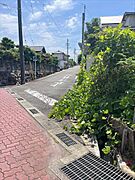 北東側前面道路（2025年6月撮影）3