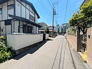 【現地前面道路2025年7月撮影】