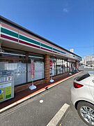 セブンイレブン広島青崎店まで1700m