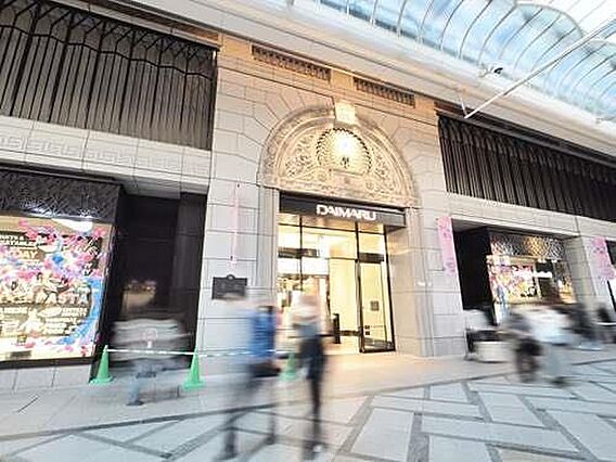 大丸心斎橋店南...