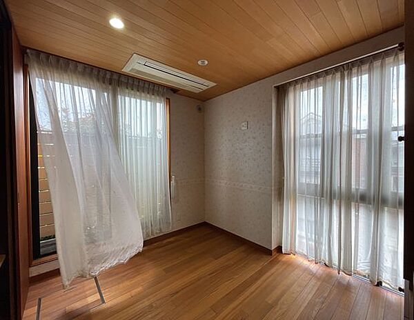 室内を拡大表示