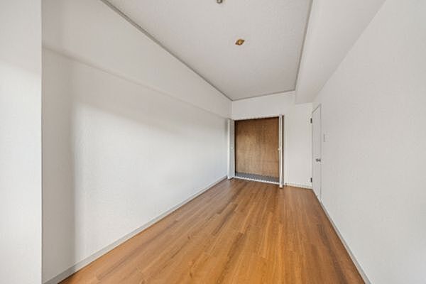 洋室を拡大表示