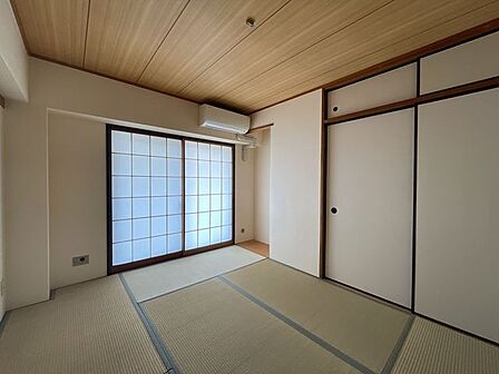 家具・調度品は価格に含まれません。
