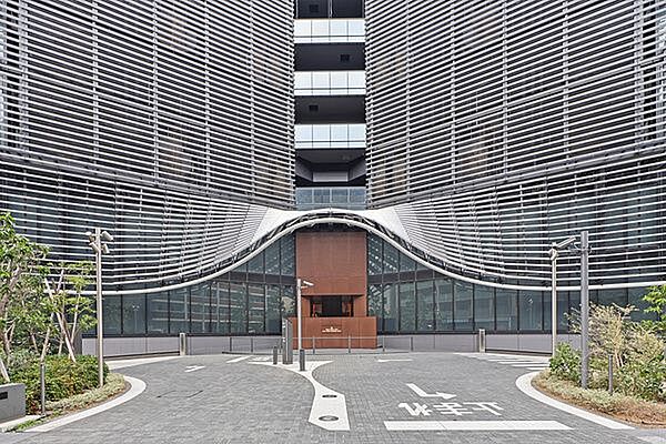 エントランスを拡大表示