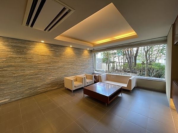 エントランスを拡大表示