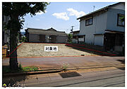西側道路より