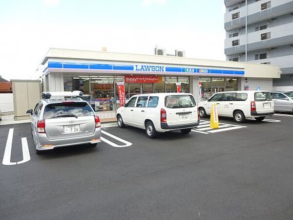 画像22:【コンビニエンスストア】ローソン名古屋平針五丁目店まで315ｍ